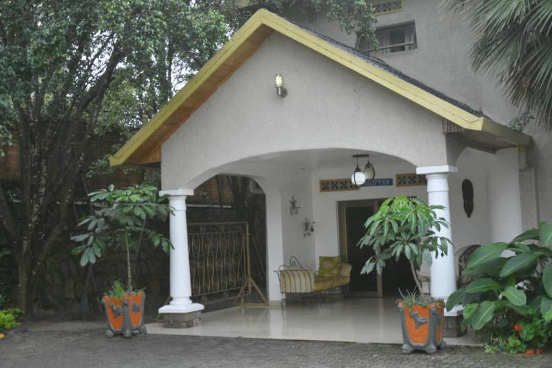 Random Park Hotel Kigali Ngoại thất bức ảnh